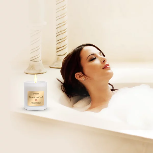 ISLAND NECTAR Soy Wax Candle in Glass Jar (10 oz) - Image 3