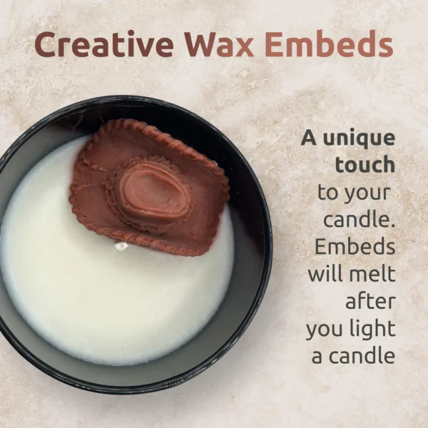 LEATHER Soy Wax Candle in Glass Jar (10 oz) - Image 5