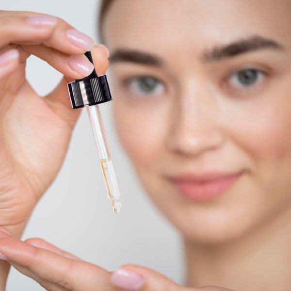 Vitamin E Oil – Ultra Moisture & Defense - Image 4