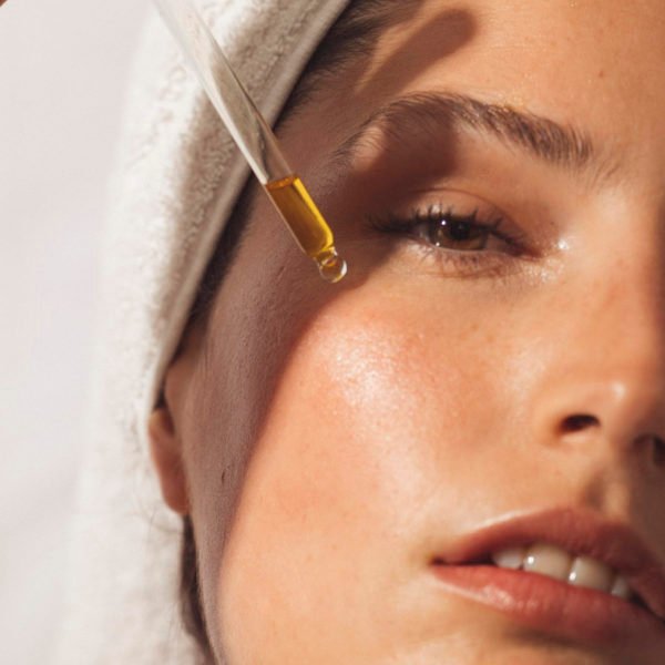 Vitamin E Oil – Ultra Moisture & Defense - Image 9
