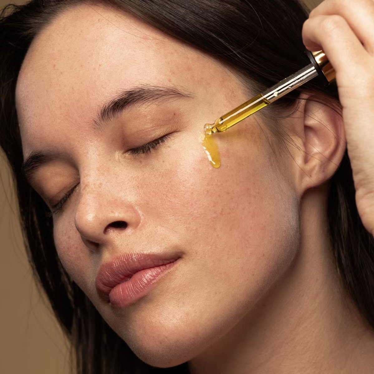 Pure Lingonberry Seed Oil - Cold Pressed Botanical Oil Nordic Inspired - Image 10